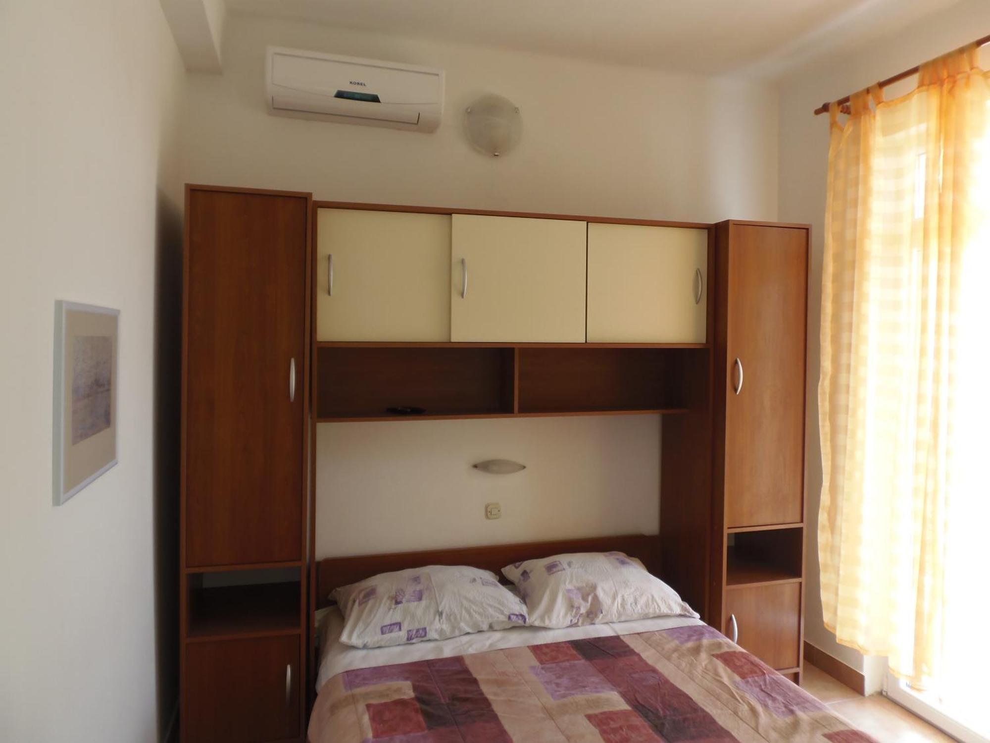 Studio Apartments Marija With Private Parking Makarska Exterior photo